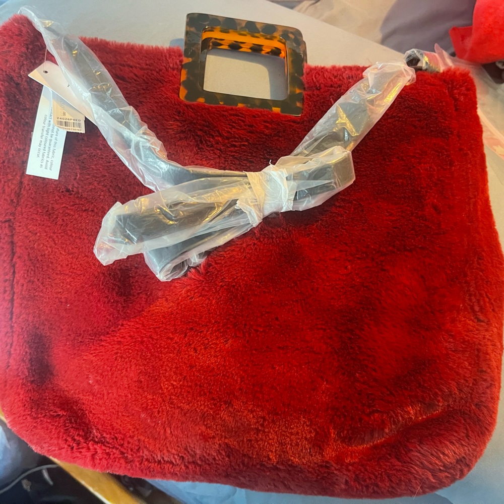 RED FUR PURSE ~ NORDSTROM WITH TAGS ~ LARGE